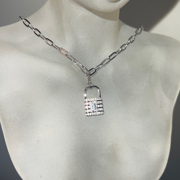 Crystal Lock Necklace - Picture 3 of 6